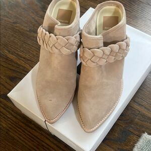 Dolce Vita Women's Suede Mules - Size 6